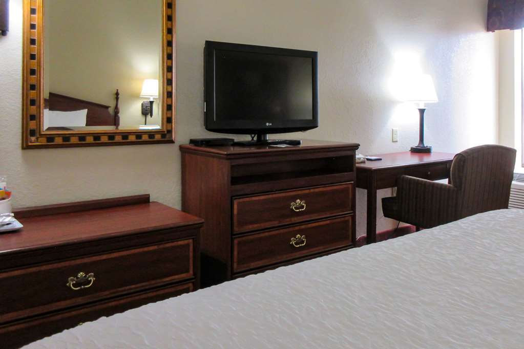 Quality Inn & Suites Quincy - Downtown Zimmer foto